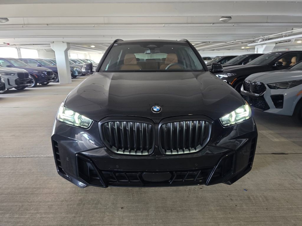 New 2026 BMW X5 sDrive40i RWD image 2