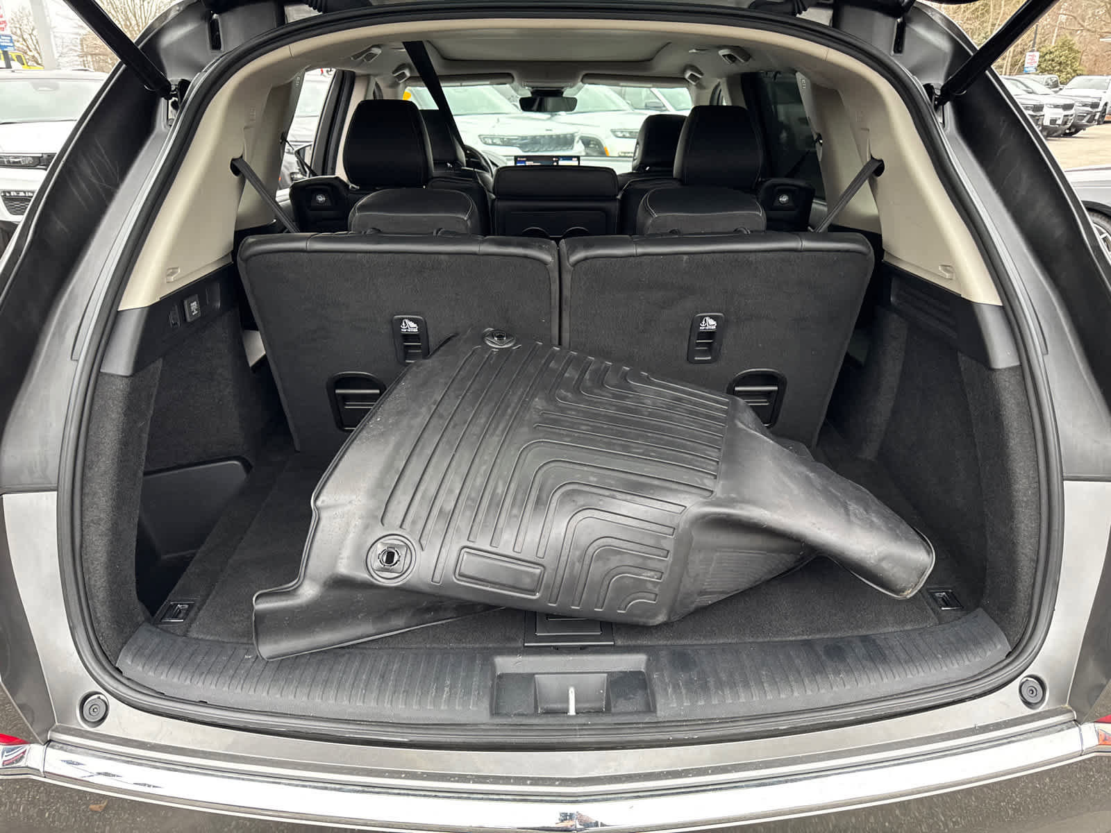 Used 2024 Acura MDX SH-AWD w/ Technology Package image 39