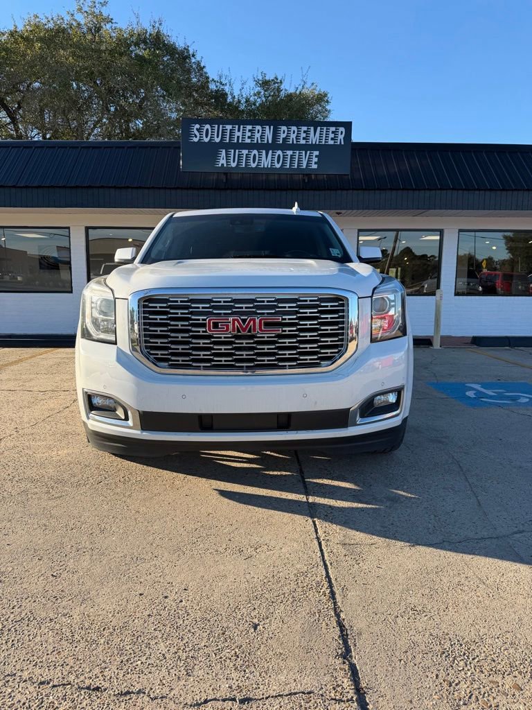 Used 2018 GMC Yukon XL Denali w/ Denali Ultimate Package image 2