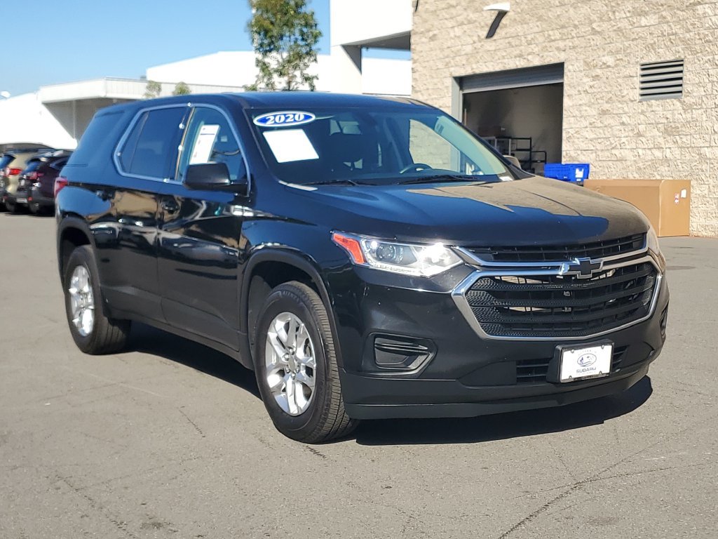 Used 2020 Chevrolet Traverse LS FWD image 3