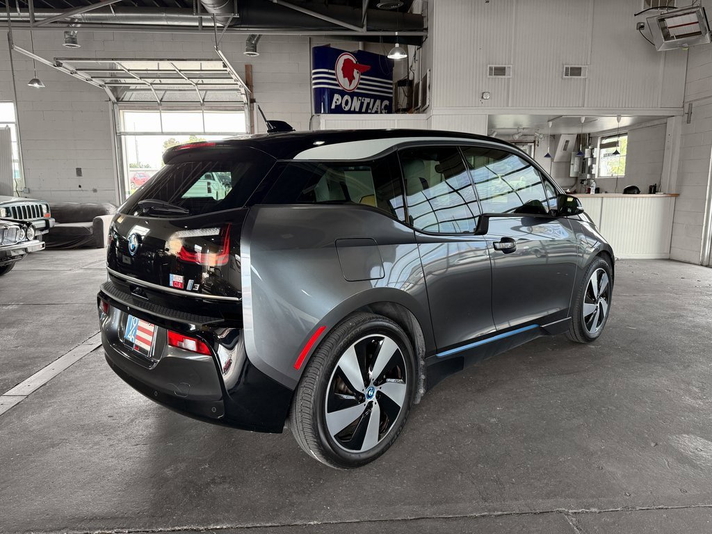 Used 2018 BMW i3 image 16
