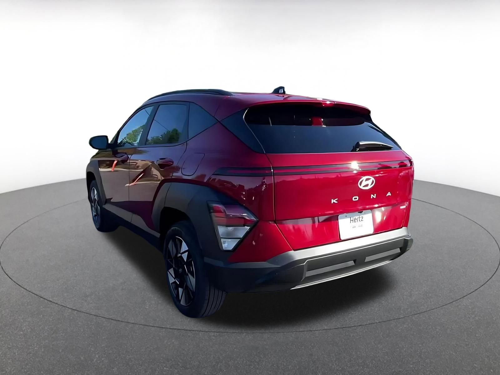 Used 2025 Hyundai Kona SEL image 9
