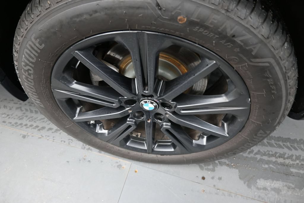 Used 2020 BMW X5 xDrive40i w/ Convenience Package AWD/4WD image 9