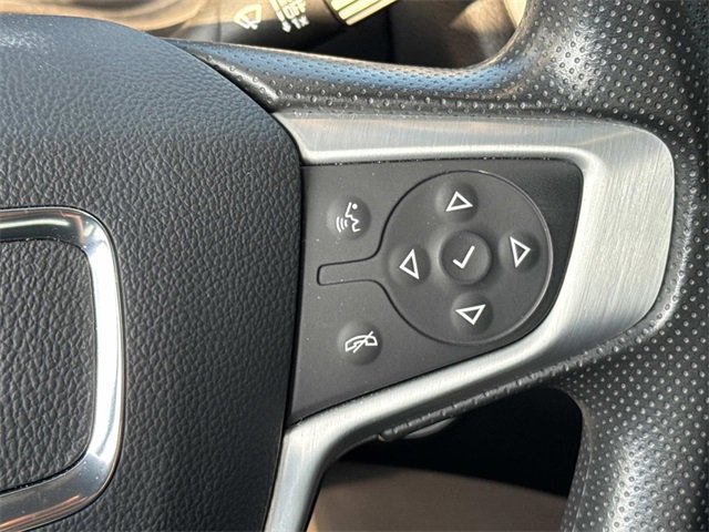 Used 2024 GMC Terrain SLE w/ Elevation Edition image 29