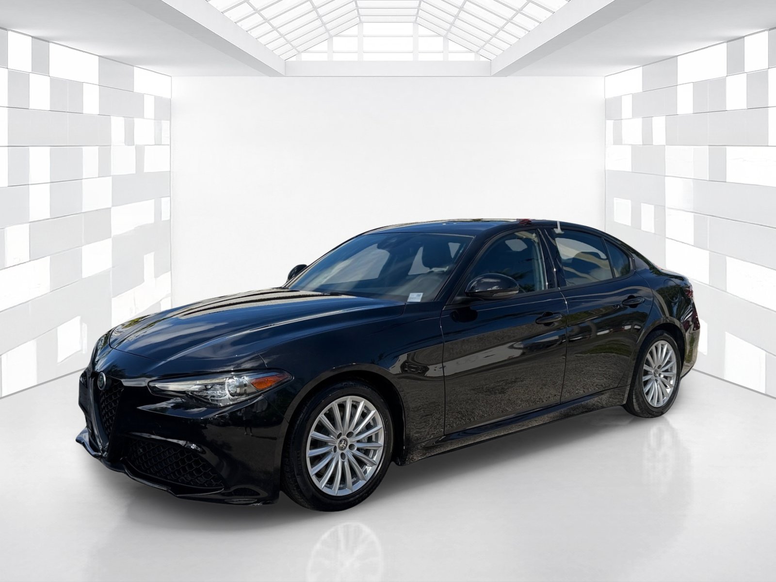 Used 2023 Alfa Romeo Giulia Sprint RWD image 3