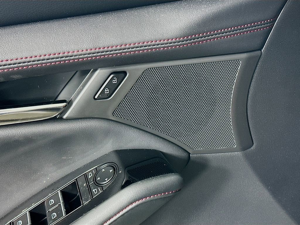 New 2026 MAZDA MAZDA3 Carbon image 24
