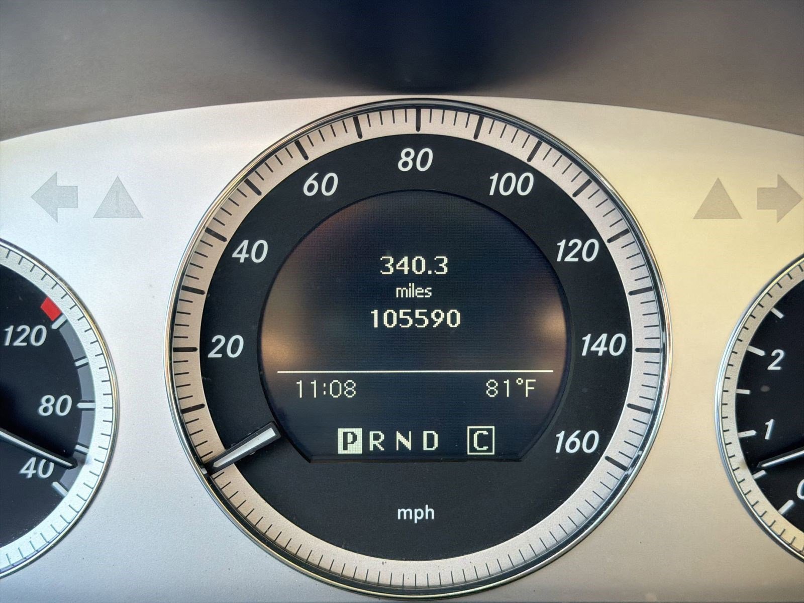 Used 2010 Mercedes-Benz GLK 350 4MATIC image 14