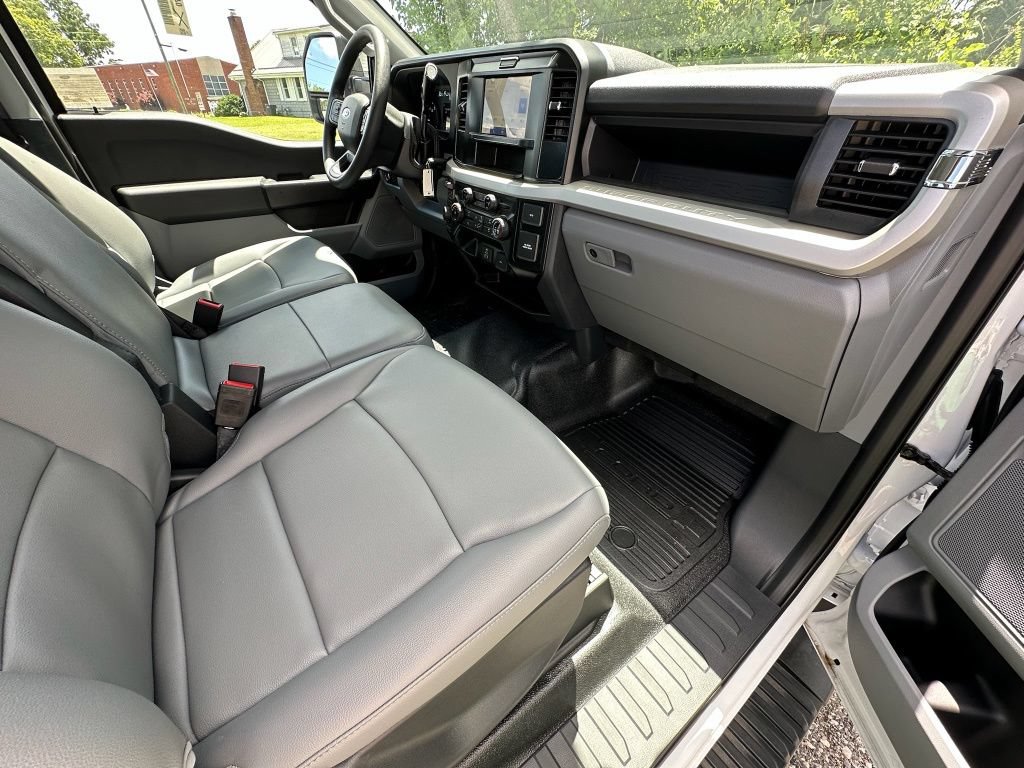 New 2026 Ford F450 XL AWD/4WD image 17