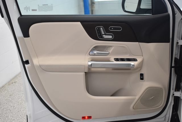 New 2026 Mercedes-Benz GLB 250 4MATIC image 20