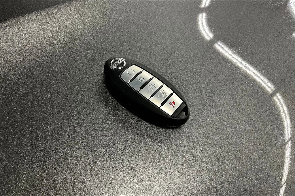 Used 2020 Nissan Armada Platinum w/ Captain's Chairs Package image 36