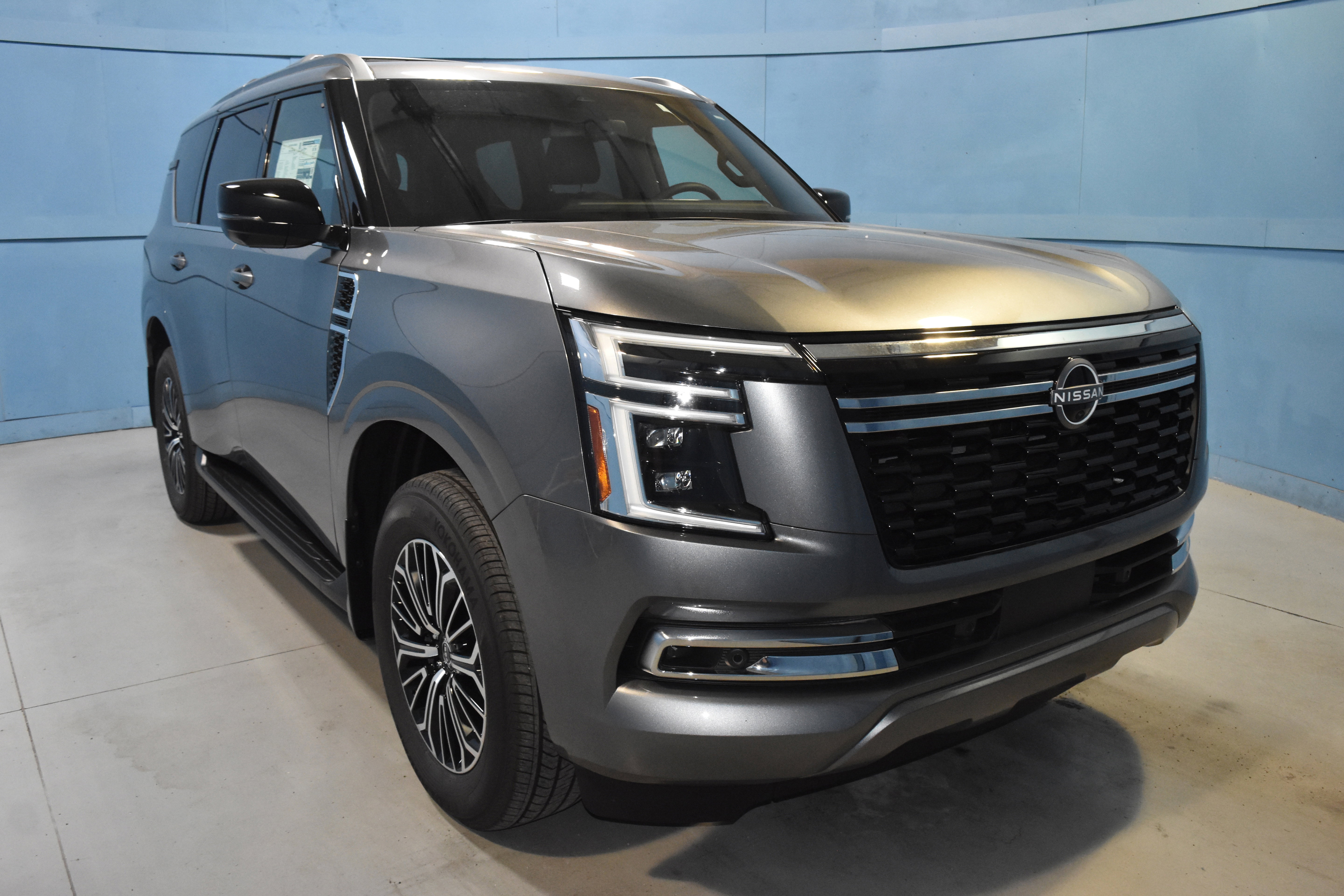 New 2026 Nissan Armada SL w/ Captain's Chari Seat Package image 1