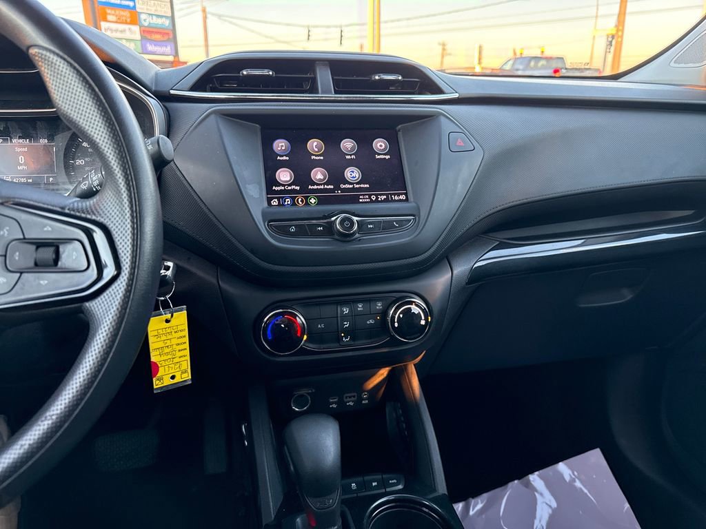 Used 2023 Chevrolet TrailBlazer LS image 18