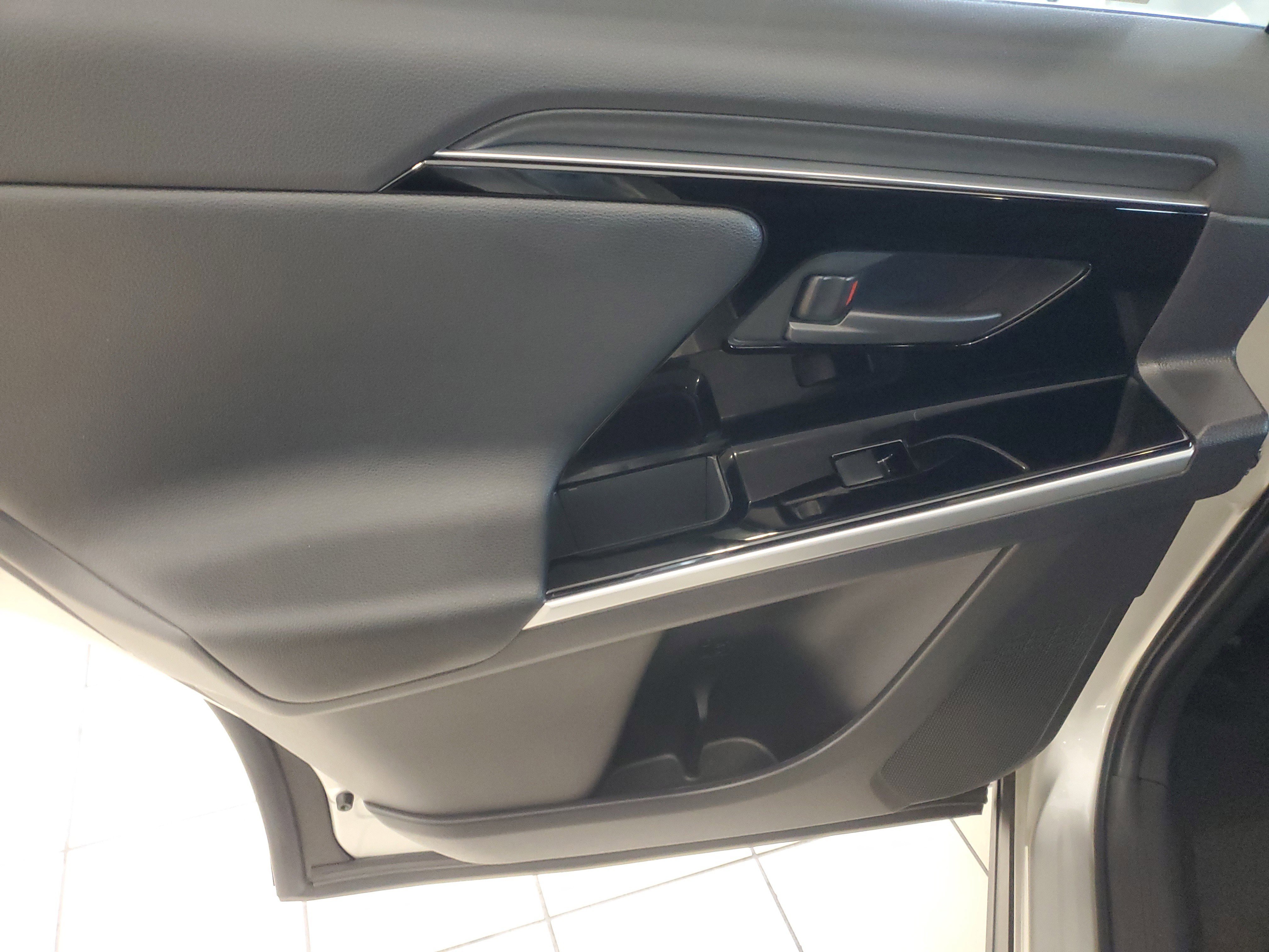 Certified 2024 Toyota bZ4X XLE AWD/4WD image 12