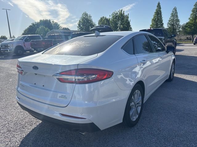 Used 2019 Ford Fusion SE FWD image 5