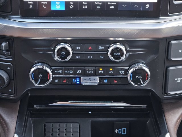 New 2026 Ford F350 King Ranch w/ FX4 Off-Road Package AWD/4WD image 23