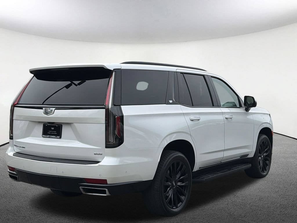 Certified 2024 Cadillac Escalade Premium Luxury AWD/4WD image 21