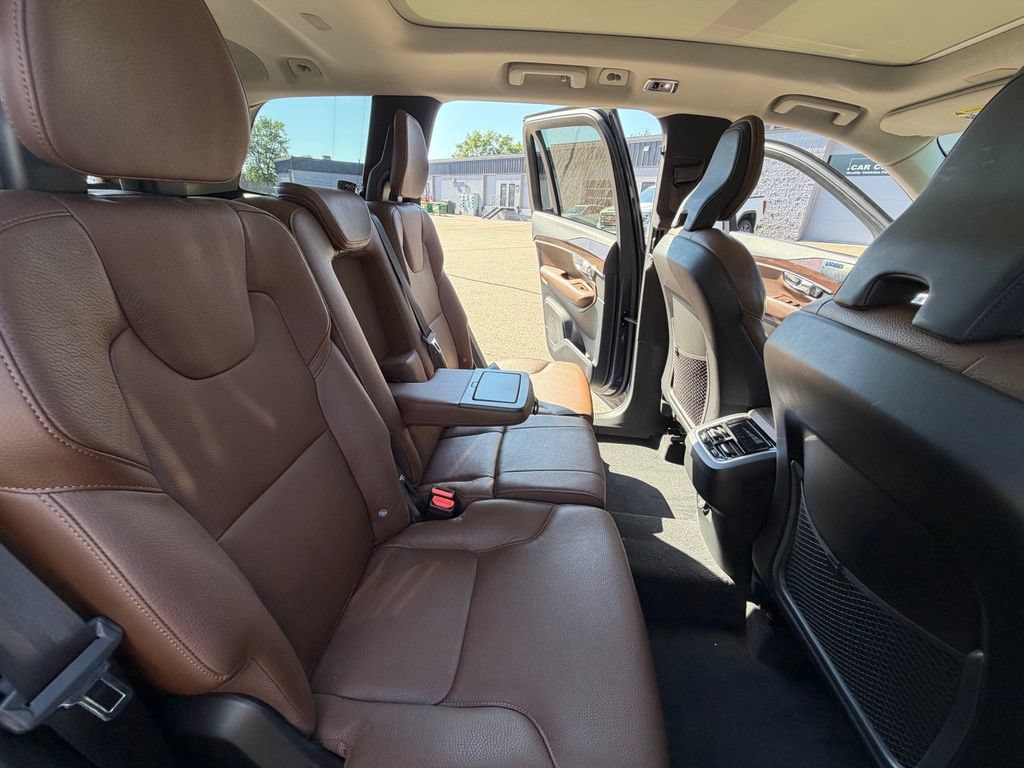 Used 2019 Volvo XC90 T6 Momentum w/ Advanced Package AWD/4WD image 22