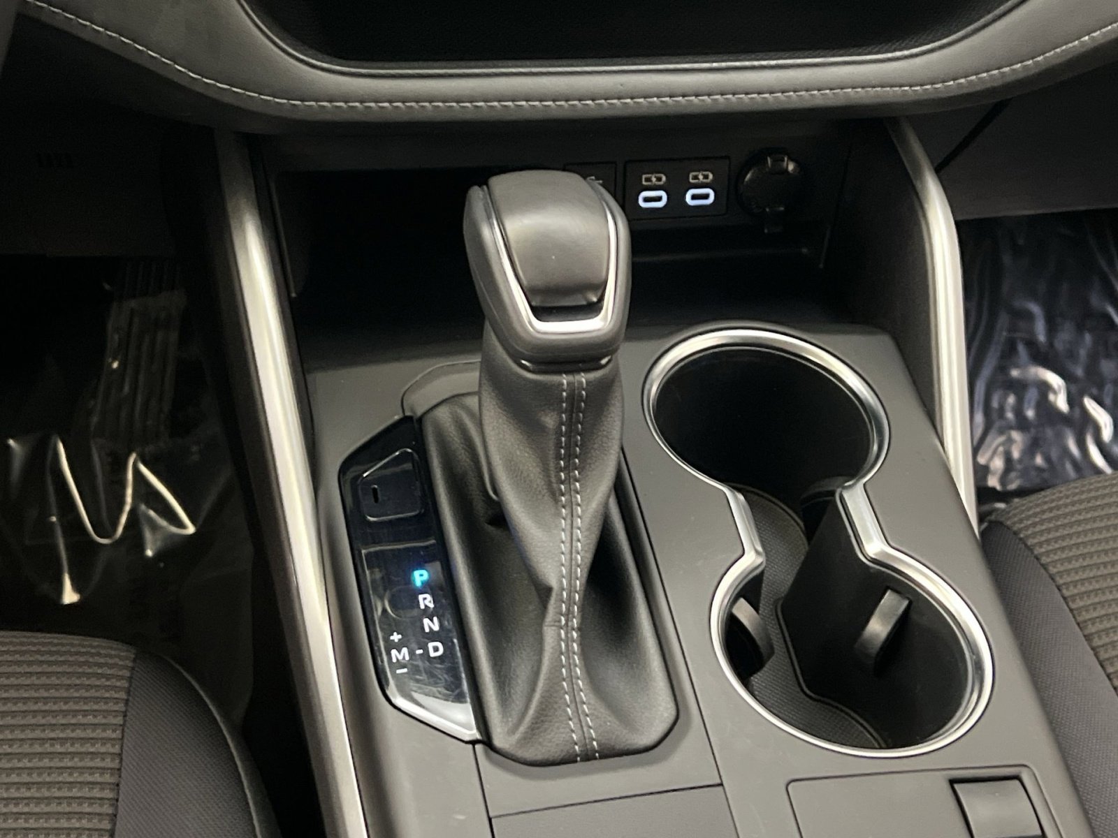 Used 2023 Toyota Highlander LE image 20