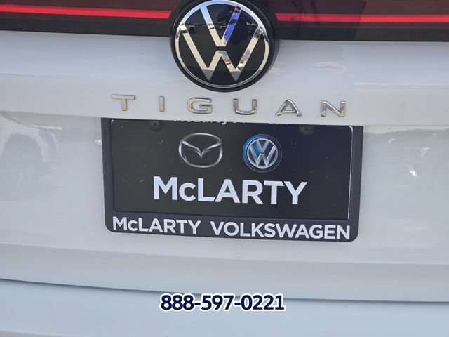 New 2026 Volkswagen Tiguan SE FWD image 10