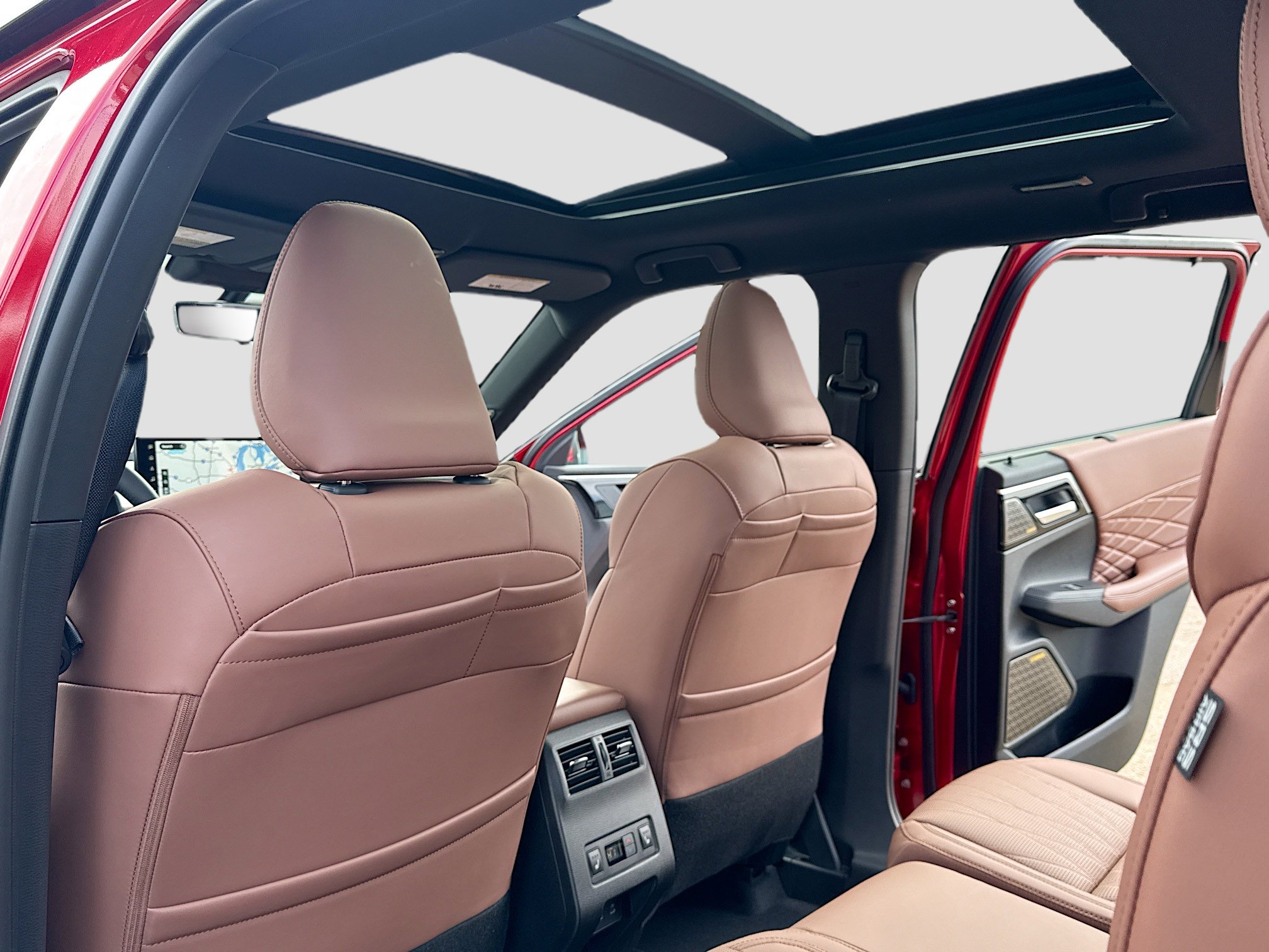 New 2026 Mitsubishi Outlander SEL image 6