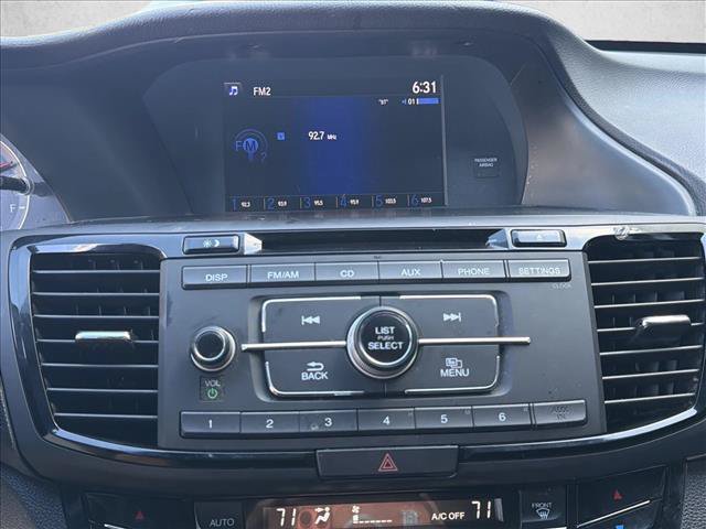 Used 2017 Honda Accord Sport image 18