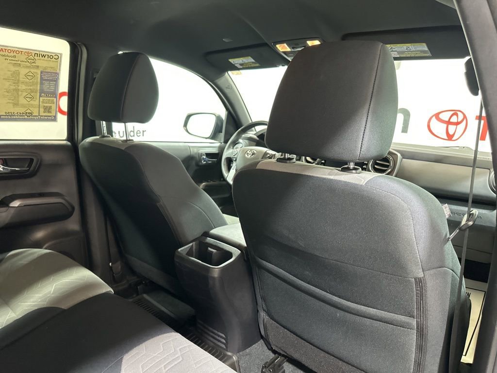 Used 2023 Toyota Tacoma TRD Off-Road image 14
