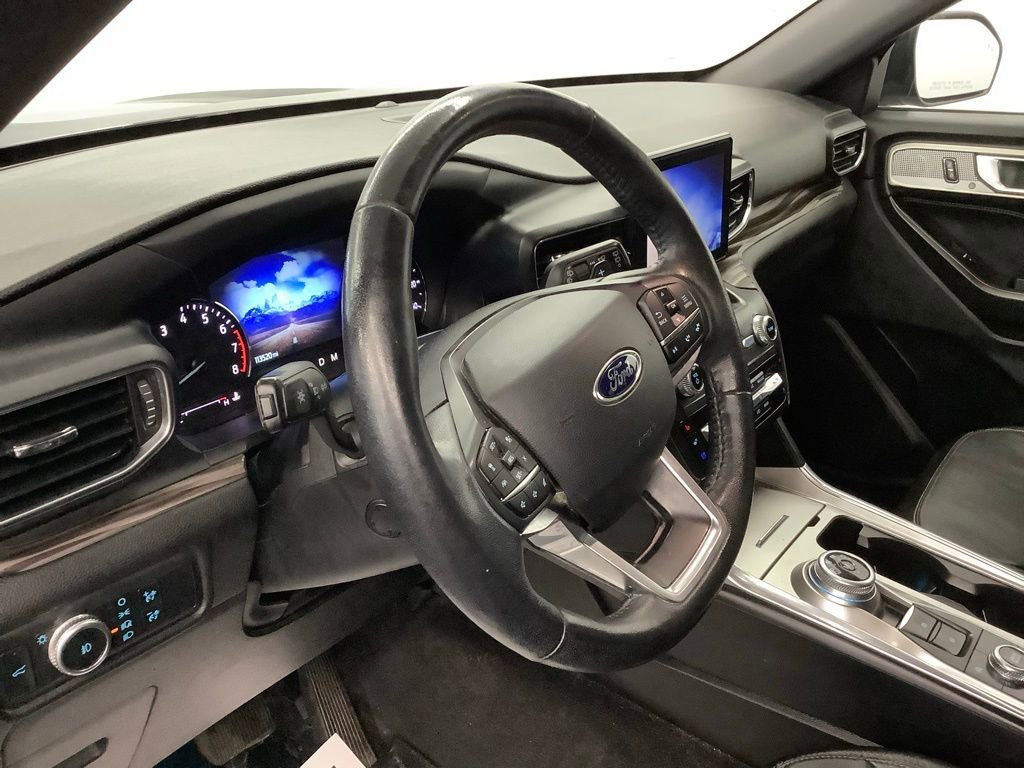 Used 2020 Ford Explorer Limited image 14
