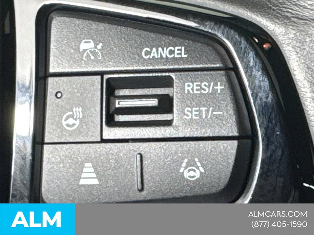 Used 2025 Honda Odyssey Elite image 27