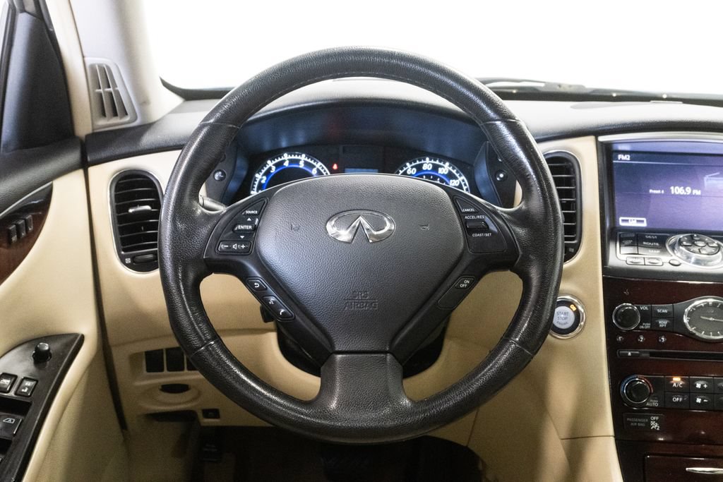 Used 2017 INFINITI QX50 AWD w/ Premium Plus Package image 16