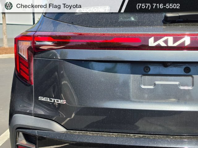 Used 2024 Kia Seltos EX AWD/4WD image 7