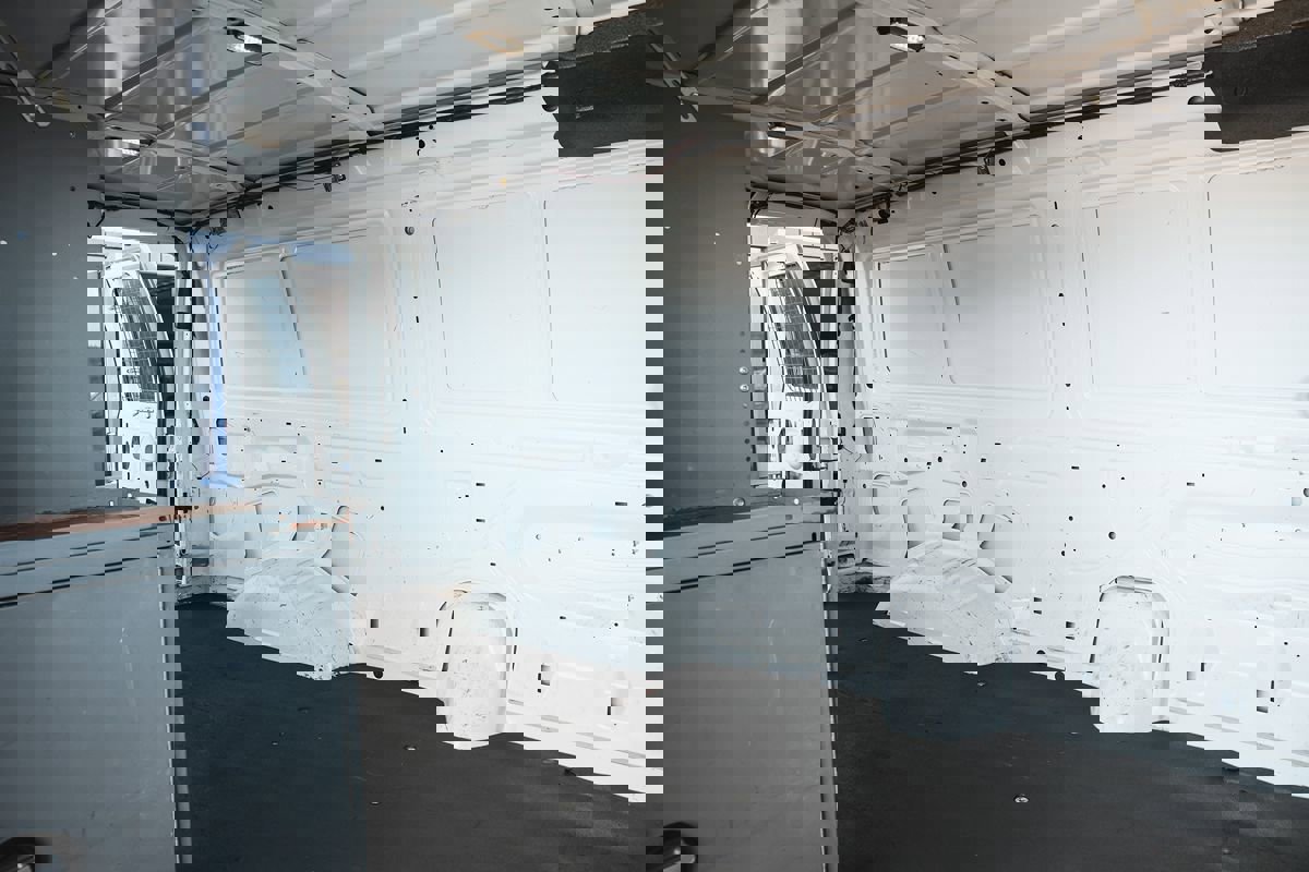 Used 2013 Ford E-150 and Econoline 150 image 11