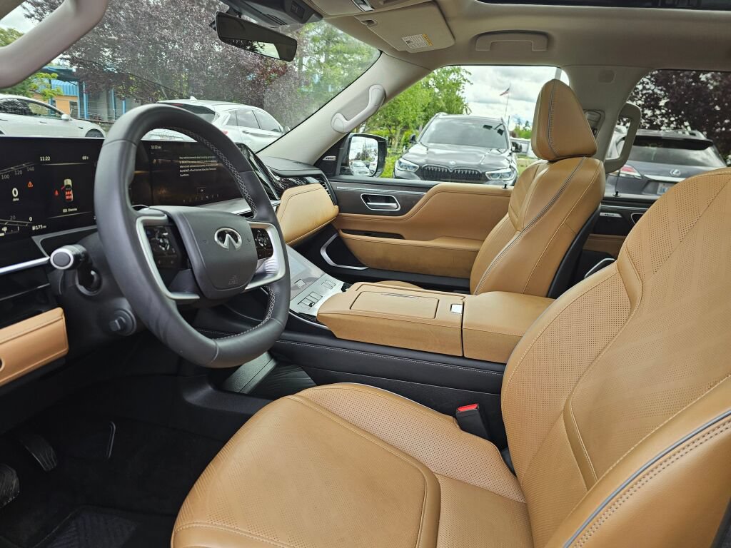 Used 2025 INFINITI QX80 Luxe AWD/4WD image 25