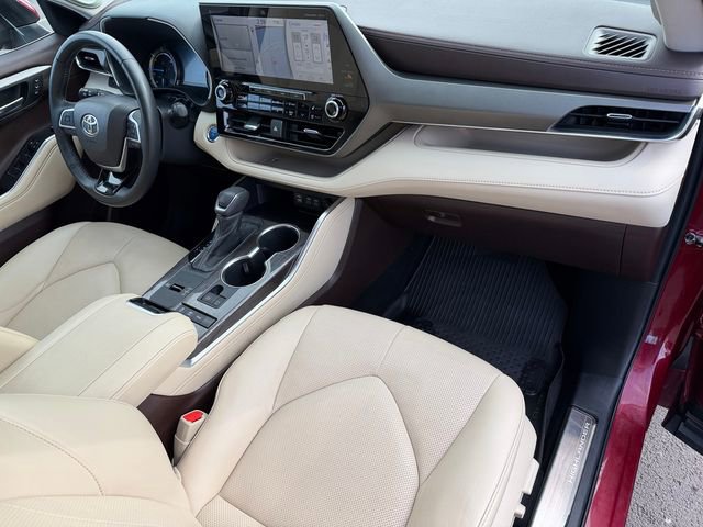 Certified 2022 Toyota Highlander Limited image 20