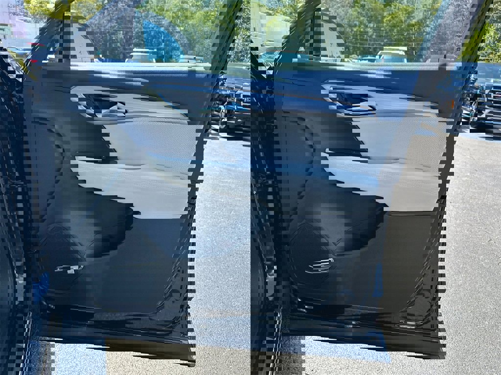 New 2025 Buick Envision Avenir image 15