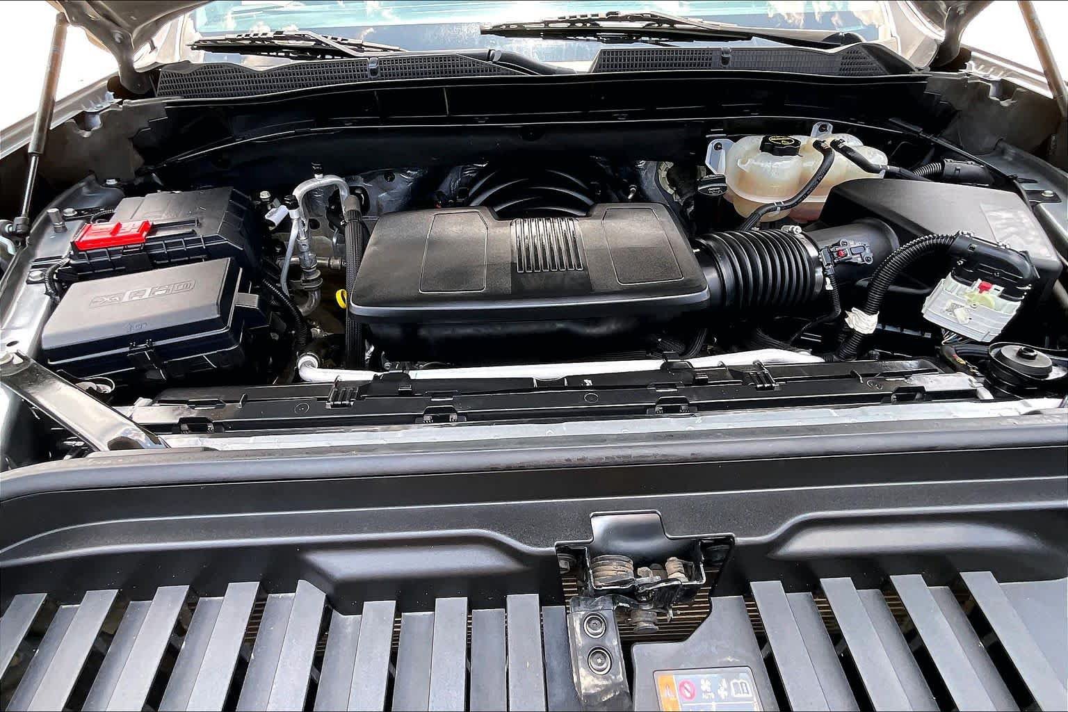 Used 2025 GMC Sierra 1500 SLT RWD image 29