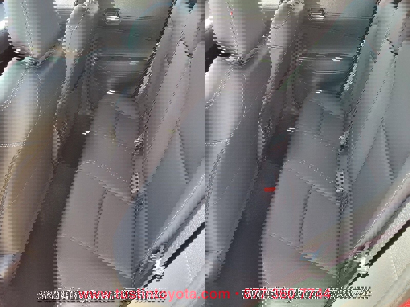 Certified 2023 Toyota Corolla Cross XLE w/ Convenience Package image 11