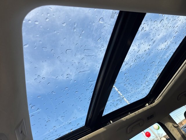 Used 2025 INFINITI QX80 Sensory image 23