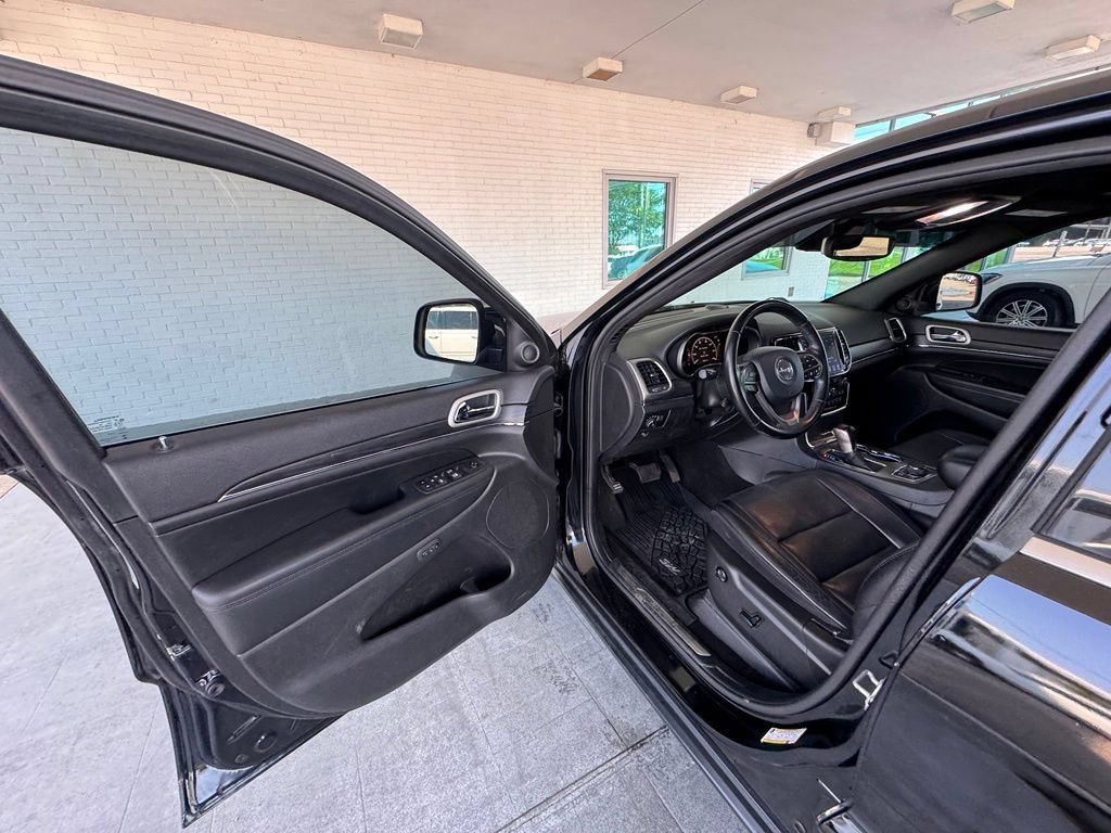 Used 2021 Jeep Grand Cherokee Limited w/ Luxury Group II AWD/4WD image 11