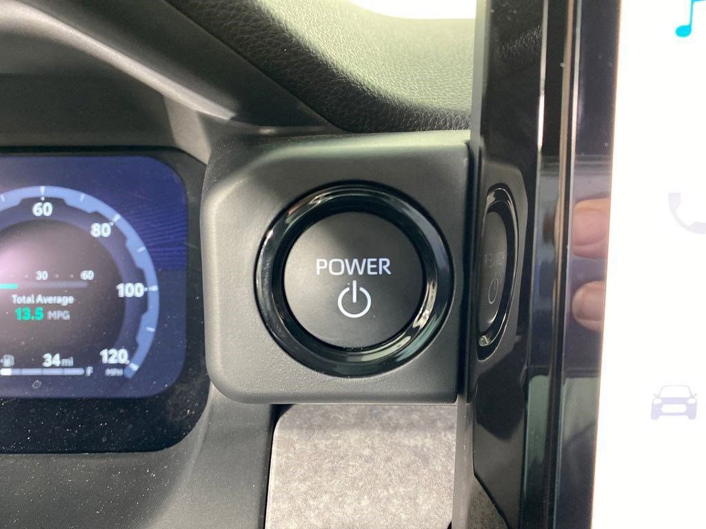 New 2025 Toyota Tacoma Trailhunter image 15