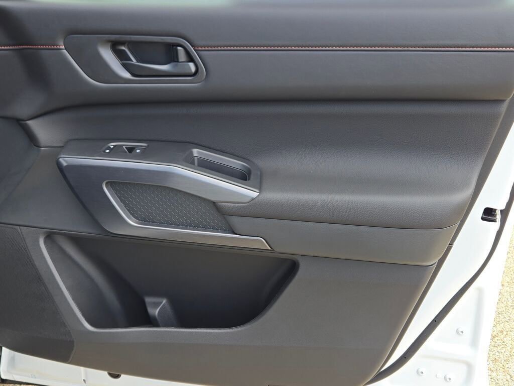 New 2026 Nissan Pathfinder Rock Creek AWD/4WD image 6