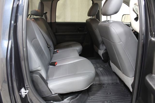 Used 2018 RAM 2500 Tradesman w/ Chrome Appearance Group image 16