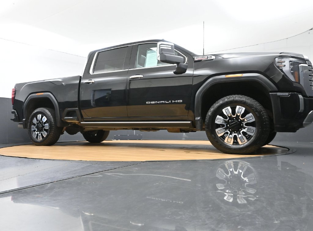 Used 2024 GMC Sierra 2500 Denali w/ Denali Reserve Package AWD/4WD image 45