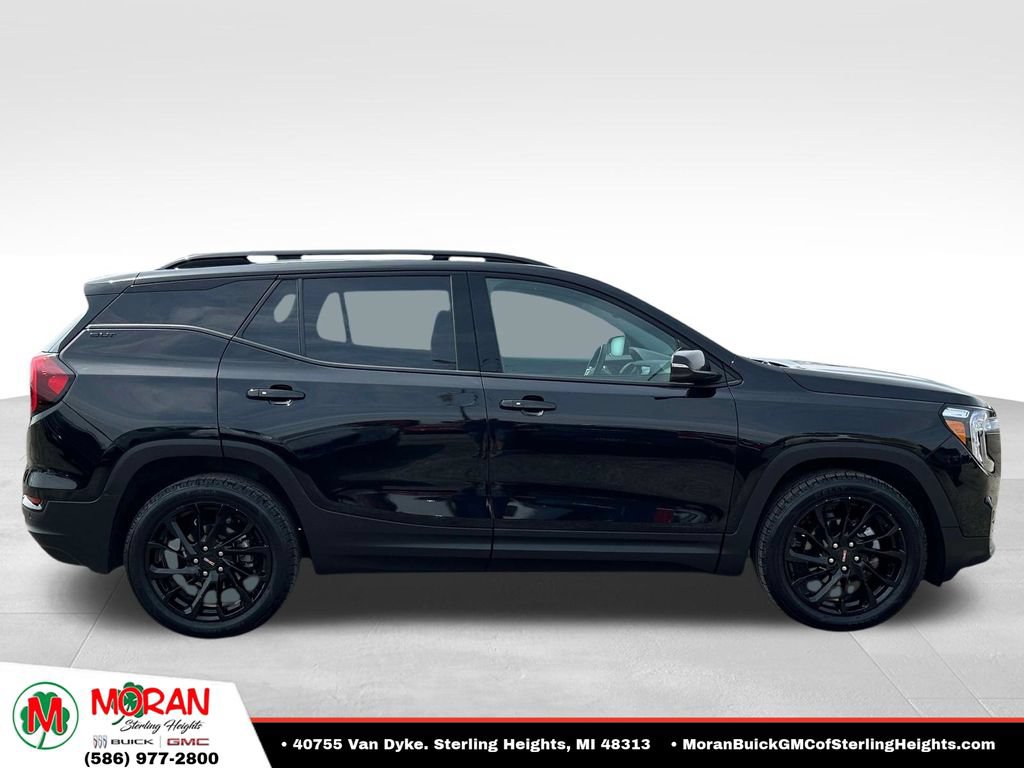 Certified 2023 GMC Terrain SLT w/ Elevation Edition FWD image 6