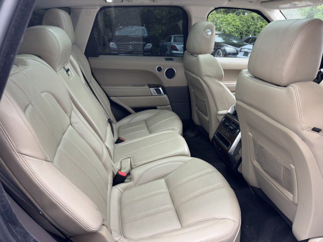 Used 2016 Land Rover Range Rover Sport HSE AWD/4WD image 36