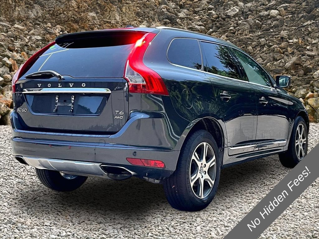 Used 2015 Volvo XC60 T6 w/ Proximity Package AWD/4WD image 2