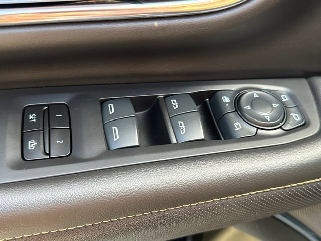 Certified 2024 GMC Yukon AT4 w/ AT4 Premium Package AWD/4WD image 28
