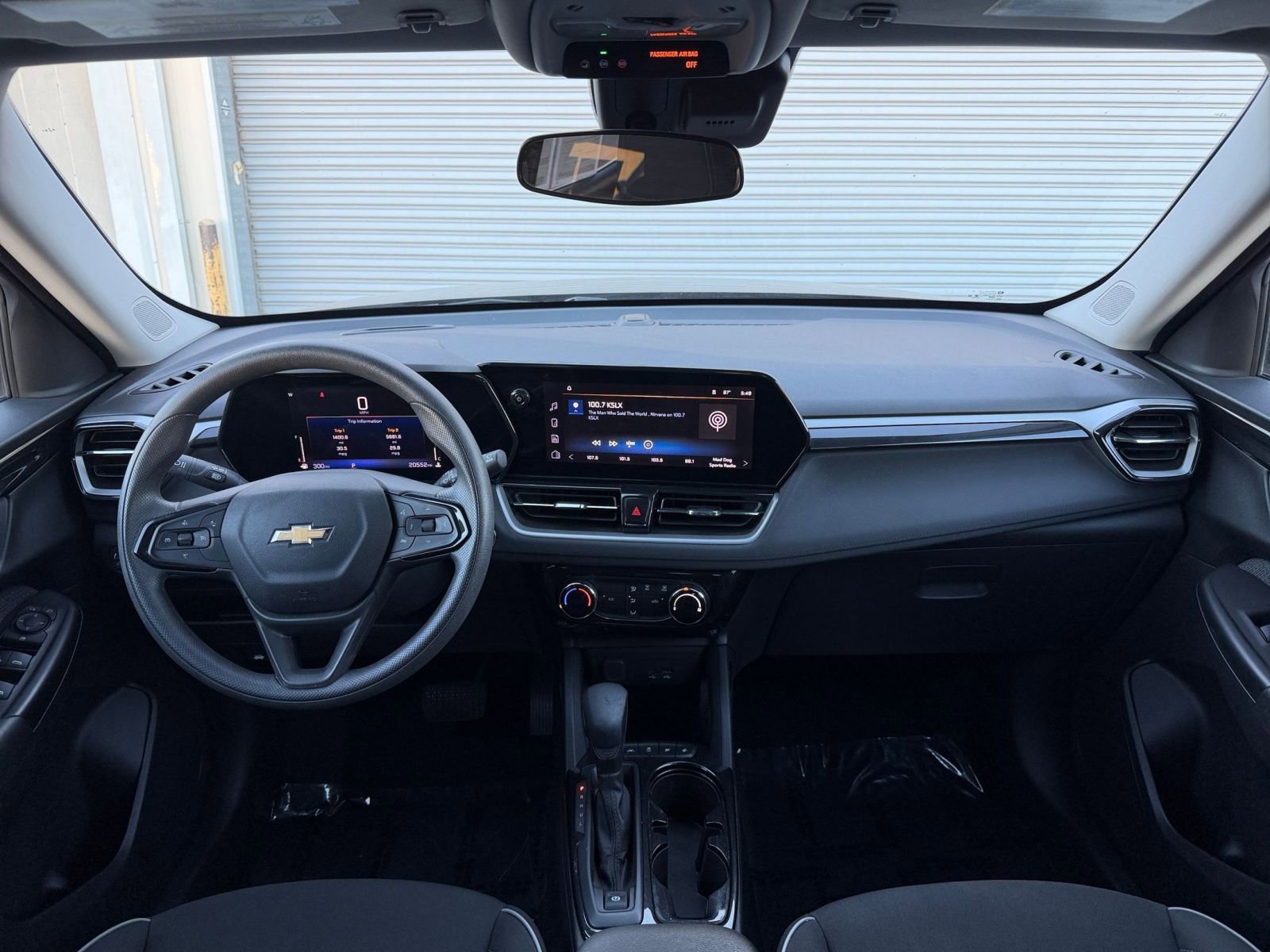 Used 2025 Chevrolet TrailBlazer LT FWD image 32