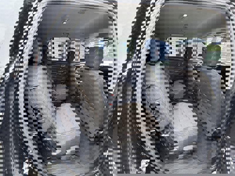 Used 2018 Chevrolet Traverse LT image 15