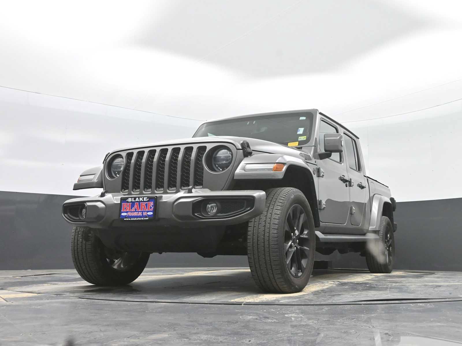 Used 2022 Jeep Gladiator Overland AWD/4WD image 30