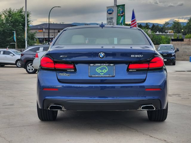Used 2022 BMW 530i xDrive w/ Executive Package AWD/4WD image 9